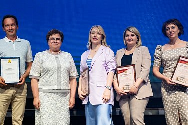 Награды Законодательного Собрания – медикам